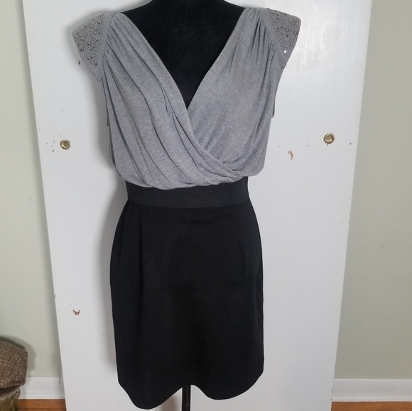 Allen B Military Inspired 2 Tone Mini Dress, Capped Studded Sleeves Black Gray M - Picture 2 of 9